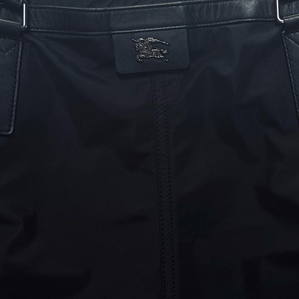 BURBERRY BUCKLEIGH NYLON TOTE BAG - Picture 10 of 16